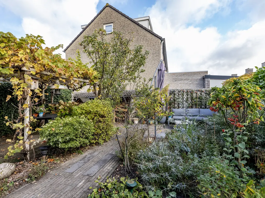 Harplaan 30, BARENDRECHT