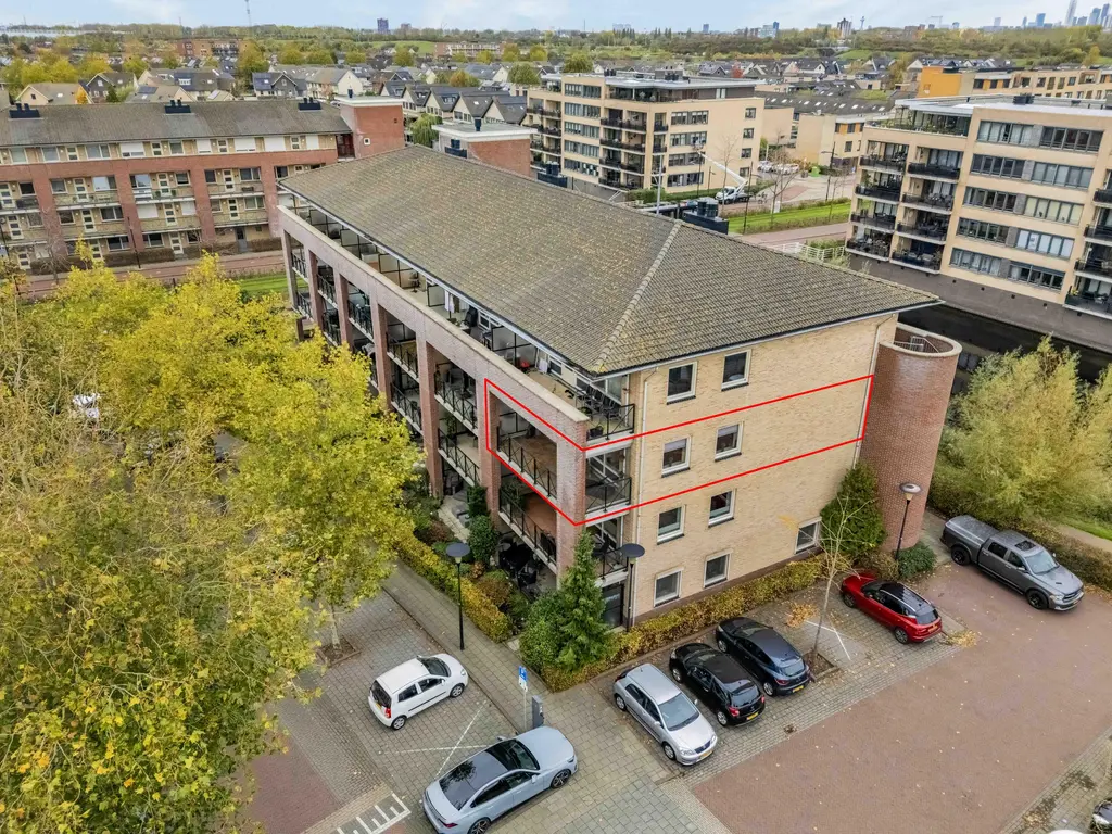 Vrijenburglaan 129, BARENDRECHT