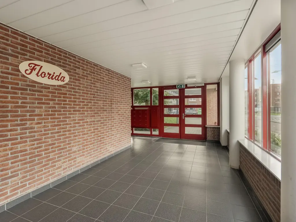 Vrijenburglaan 129, BARENDRECHT