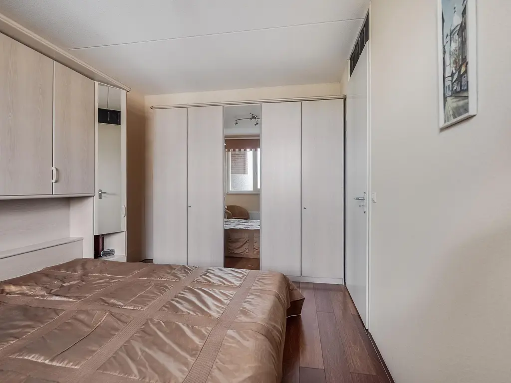 Vrijenburglaan 129, BARENDRECHT