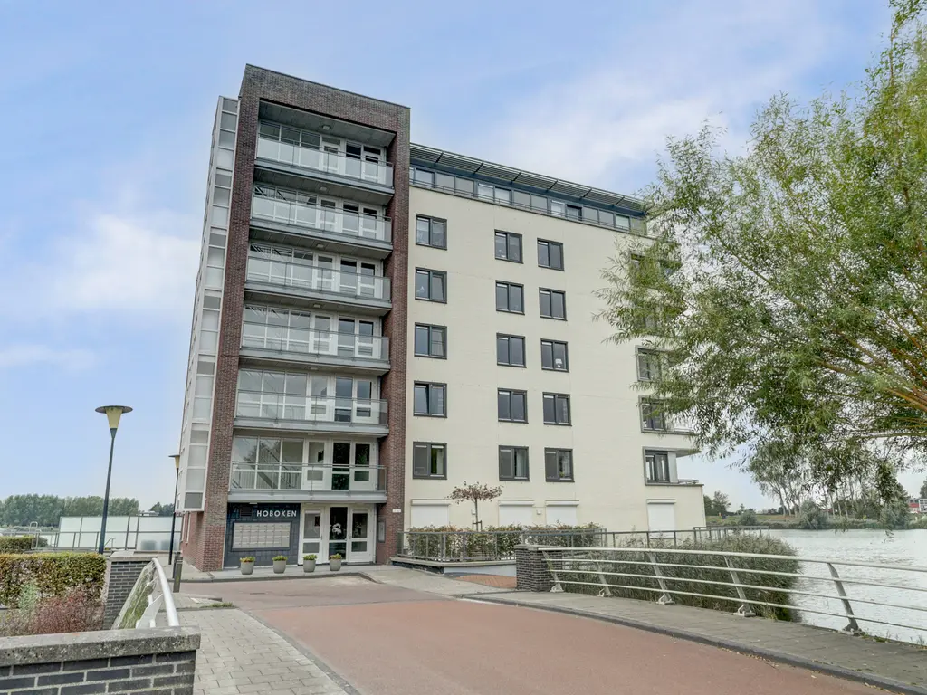 Van Hobokenhaven 31, BARENDRECHT