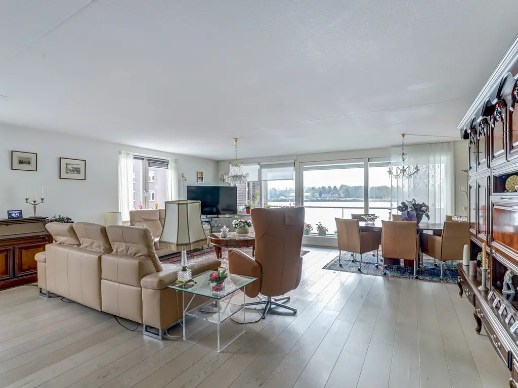 Van Hobokenhaven 31, BARENDRECHT