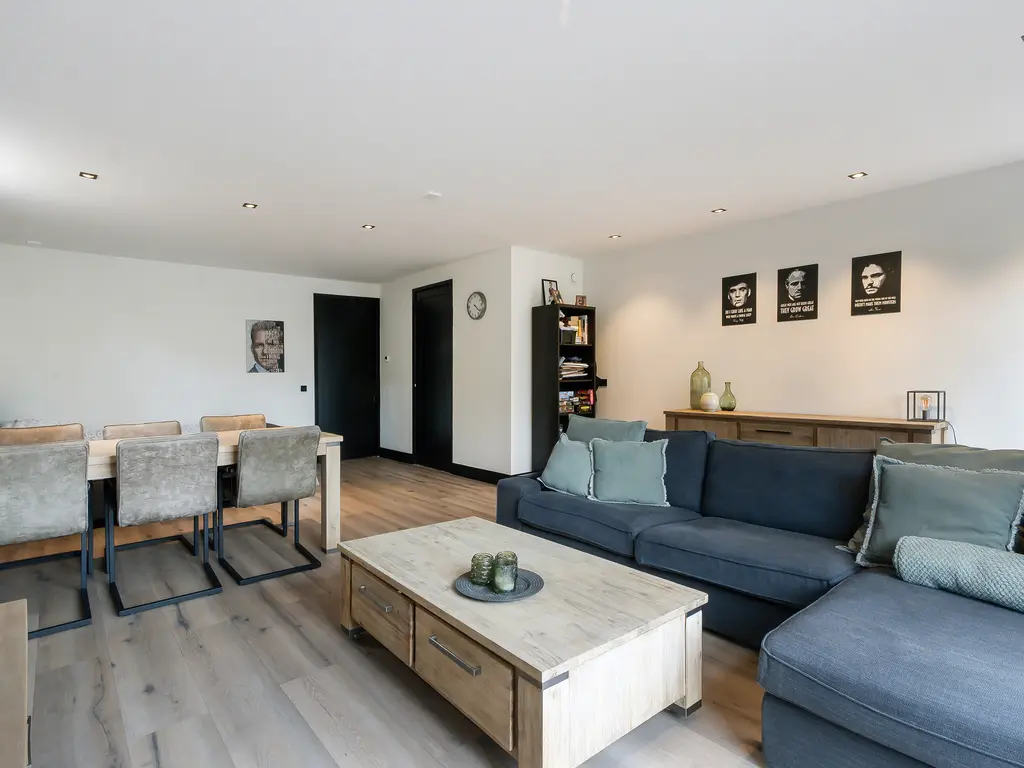 Voordijk 502a, BARENDRECHT