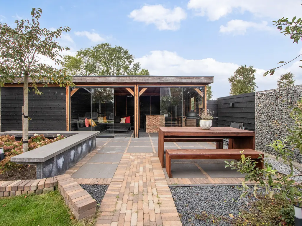 Voordijk 502a, BARENDRECHT