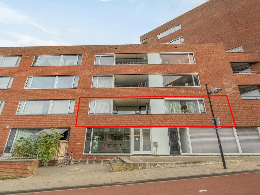 Reling 145, BARENDRECHT