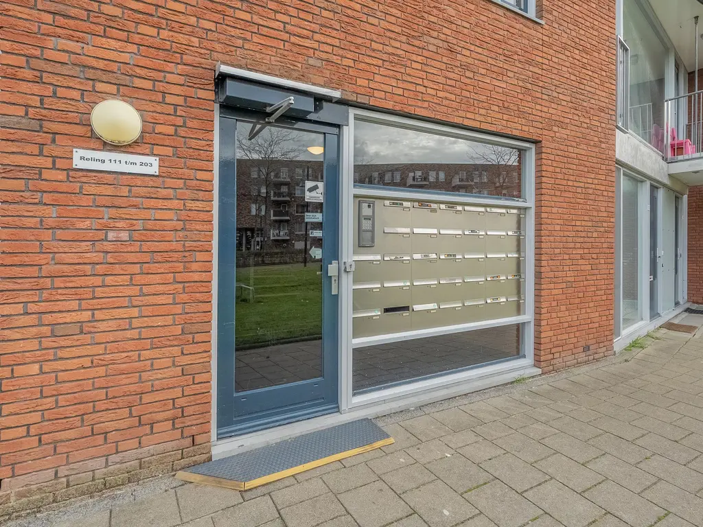 Reling 145, BARENDRECHT