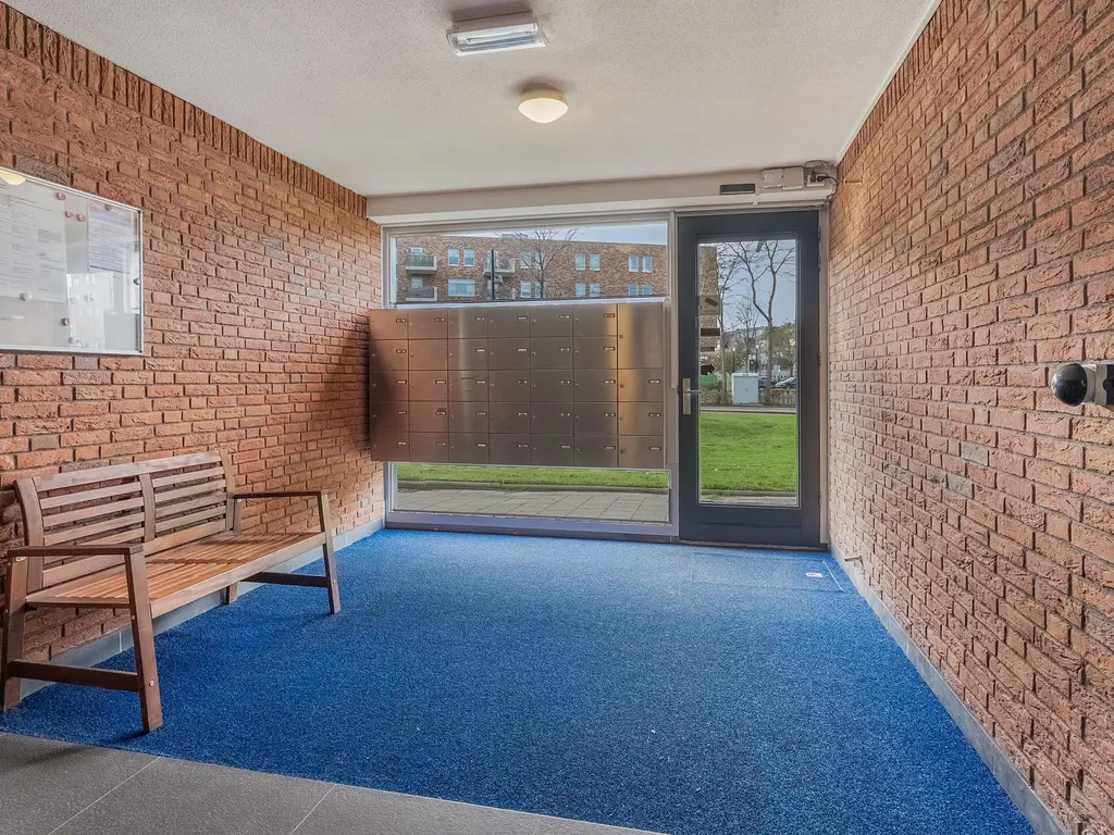 Reling 145, BARENDRECHT