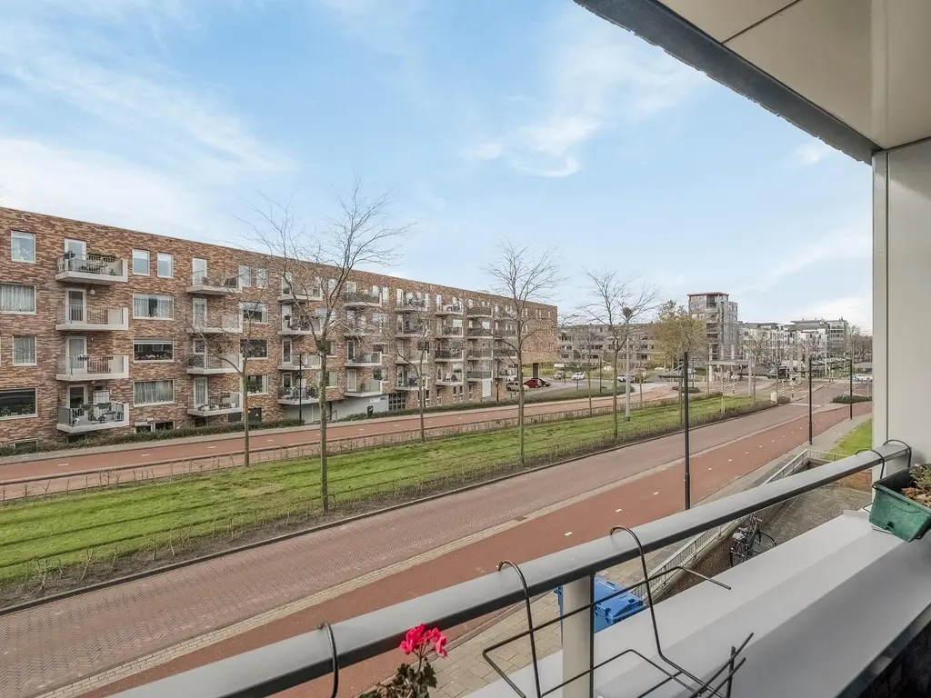 Reling 145, BARENDRECHT