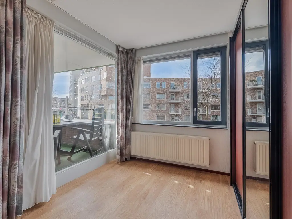 Reling 145, BARENDRECHT