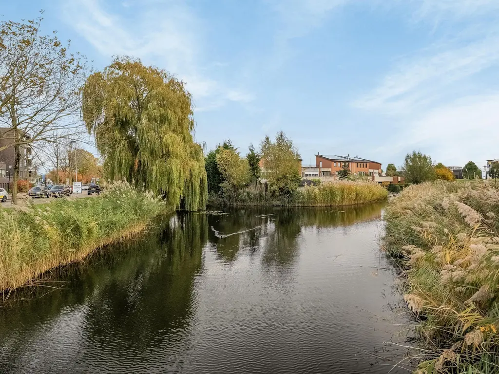 Reling 145, BARENDRECHT