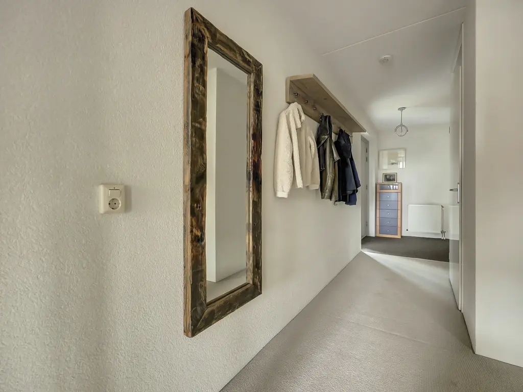 Middeldijkerplein 40, BARENDRECHT