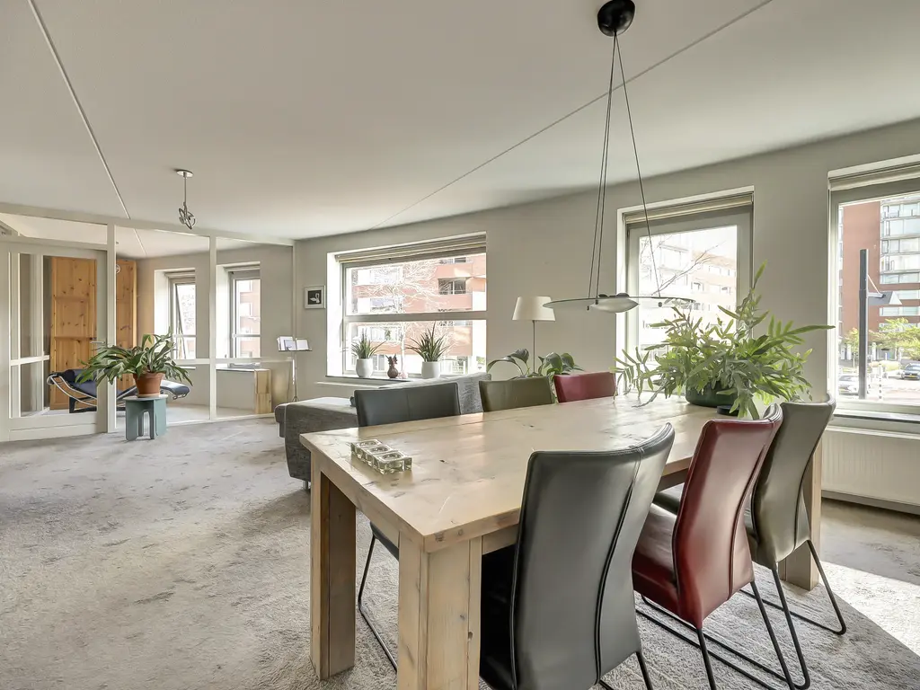 Middeldijkerplein 40, BARENDRECHT