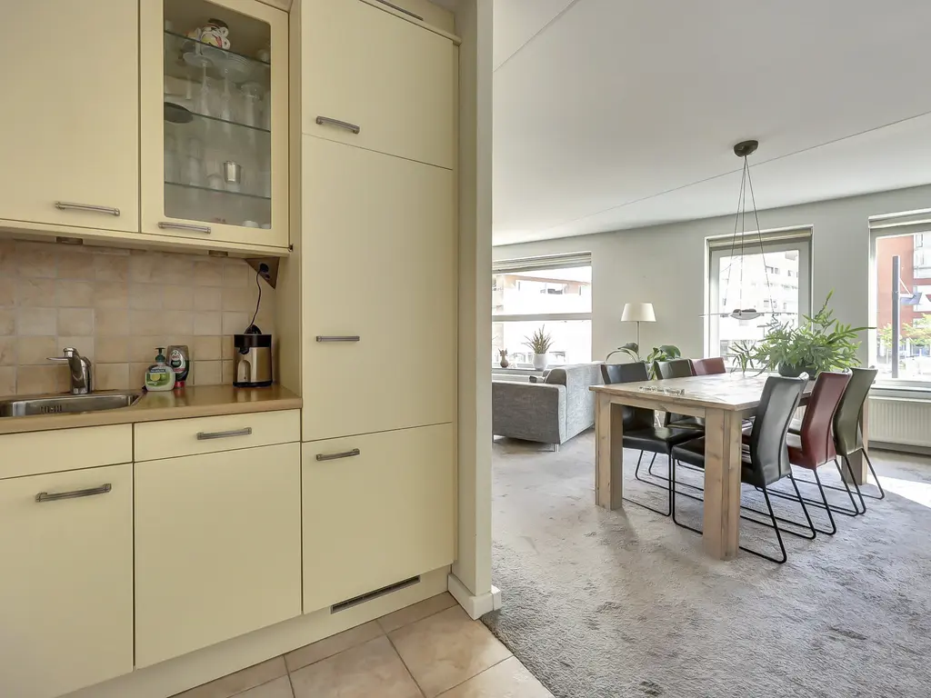 Middeldijkerplein 40, BARENDRECHT