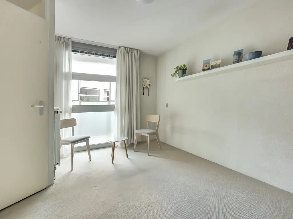 Middeldijkerplein 40, BARENDRECHT