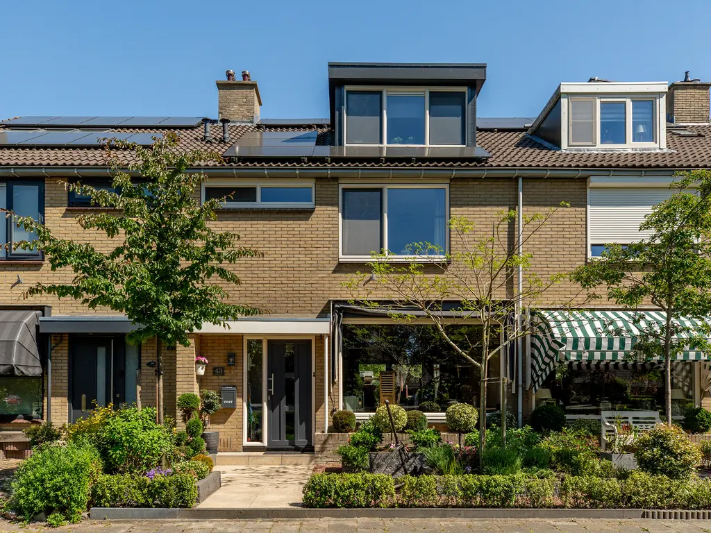 Botter 43, BARENDRECHT