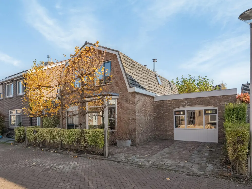 Wilhelmina Geevestraat 32, POORTUGAAL