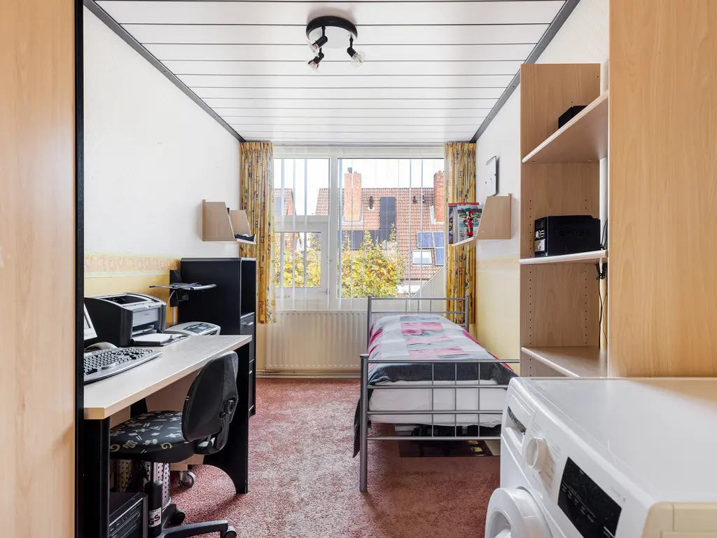 Willem-Alexanderplantsoen 142, BARENDRECHT