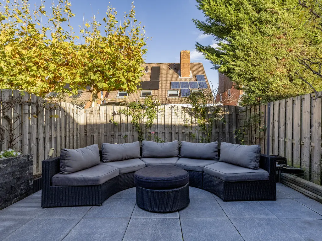 Willem-Alexanderplantsoen 142, BARENDRECHT