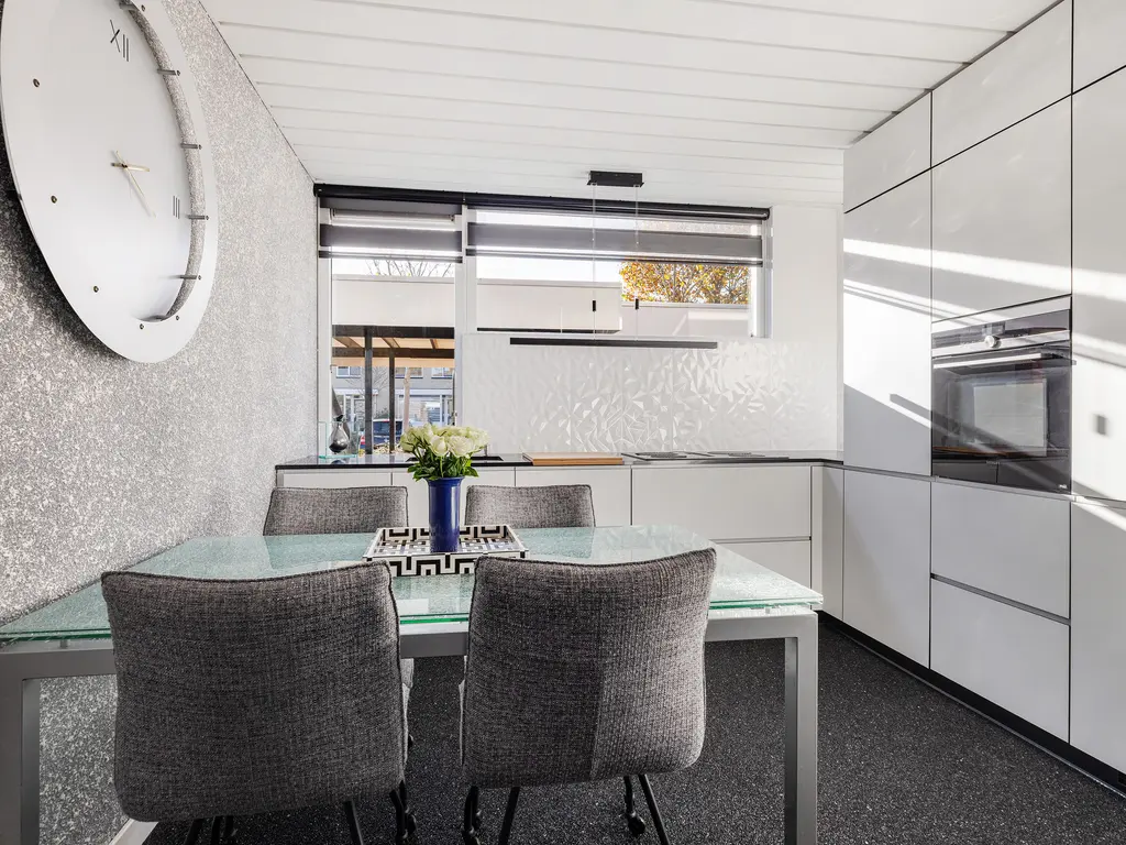 Willem-Alexanderplantsoen 142, BARENDRECHT