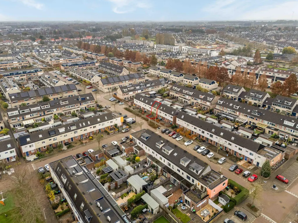 Mazurkastraat 30, BARENDRECHT