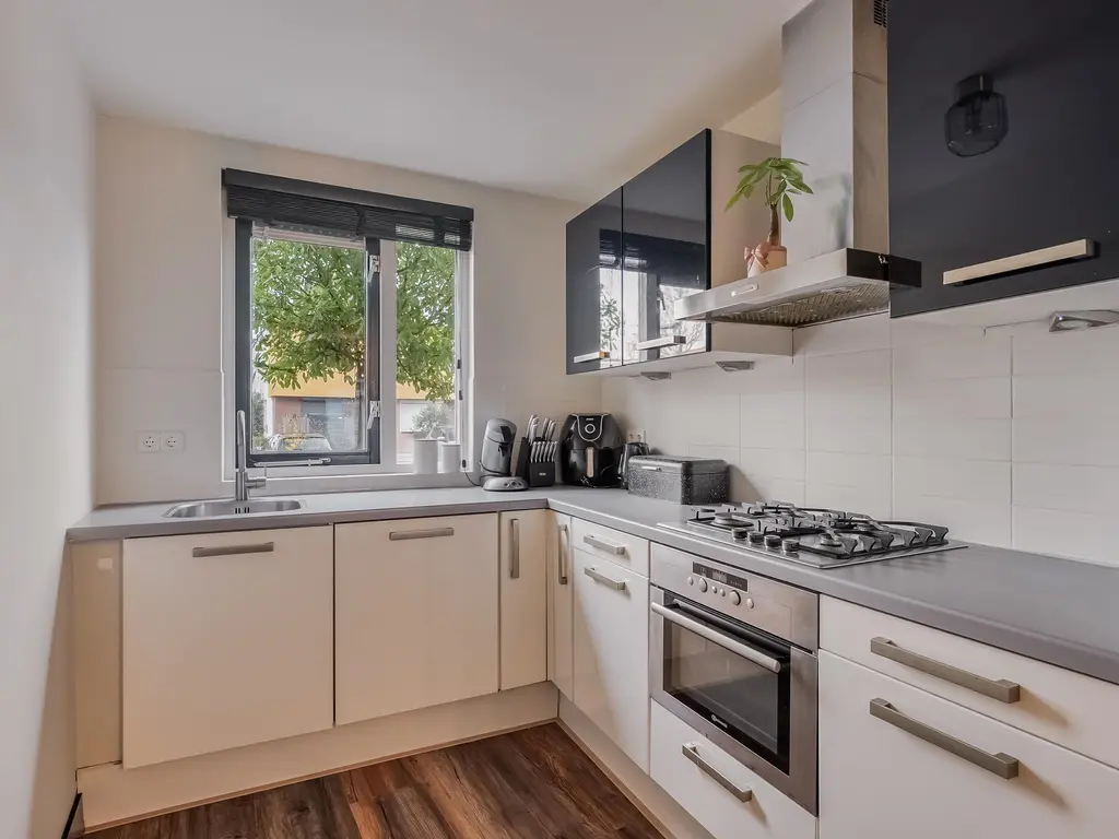 Mazurkastraat 30, BARENDRECHT