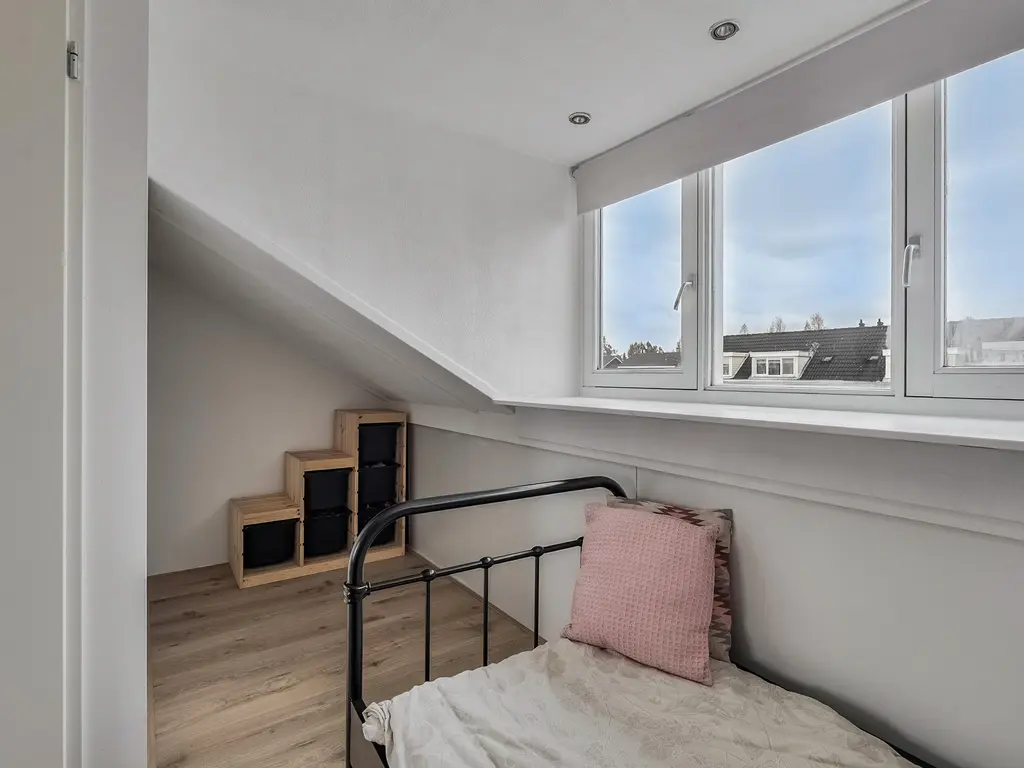 Mazurkastraat 30, BARENDRECHT