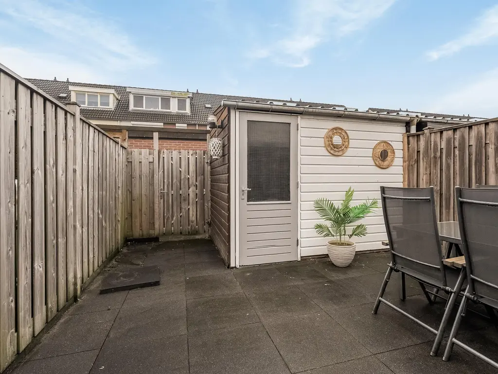 Mazurkastraat 30, BARENDRECHT