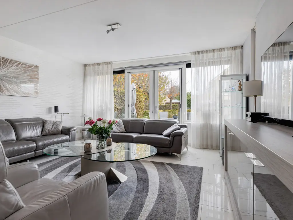 Van der Linden-akker 1, BARENDRECHT