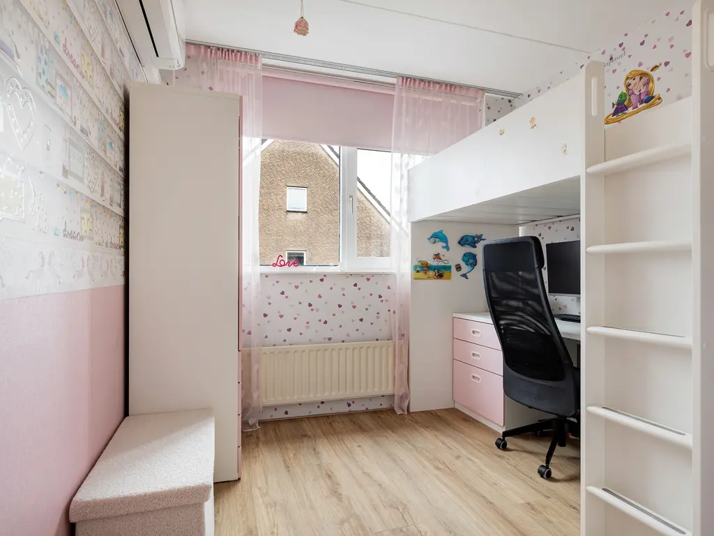 Cantatelaan 27, BARENDRECHT