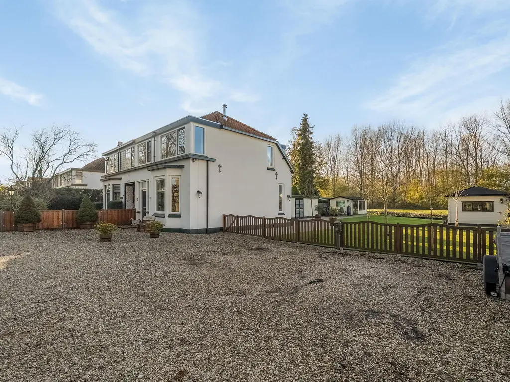 Slotsedijk 147, Rhoon