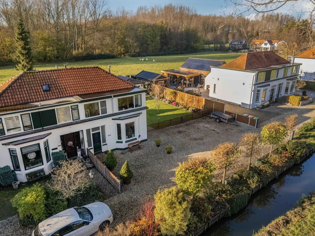 Slotsedijk 147, Rhoon