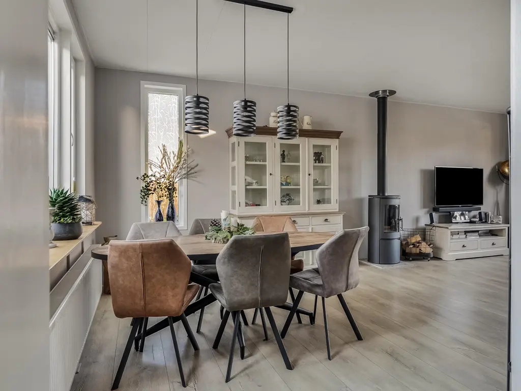 Slotsedijk 147, Rhoon