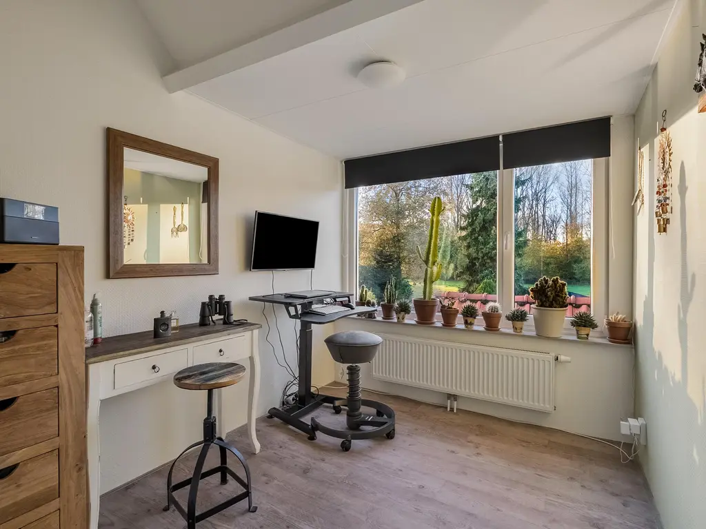 Slotsedijk 147, Rhoon