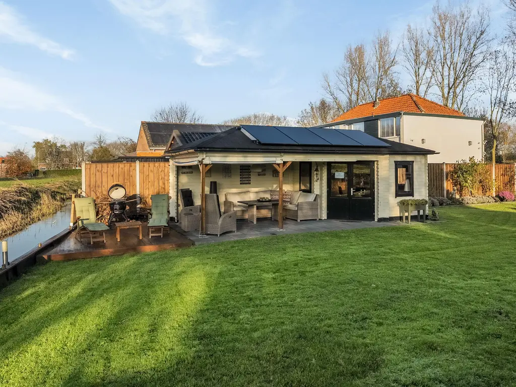 Slotsedijk 147, Rhoon