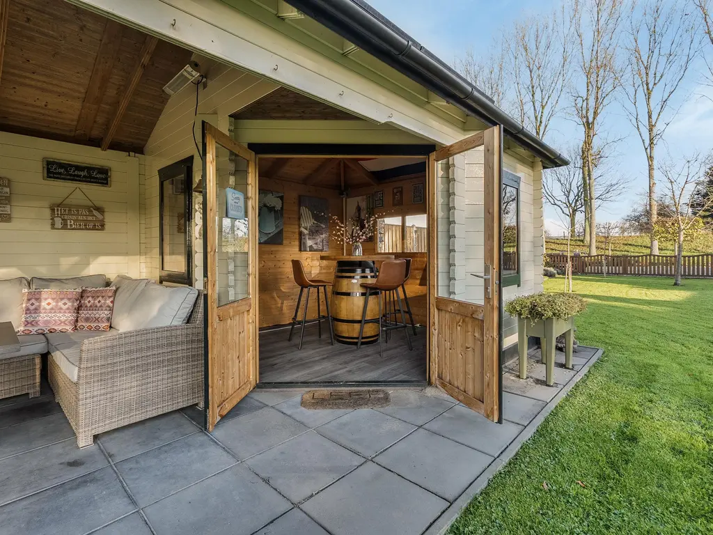 Slotsedijk 147, Rhoon