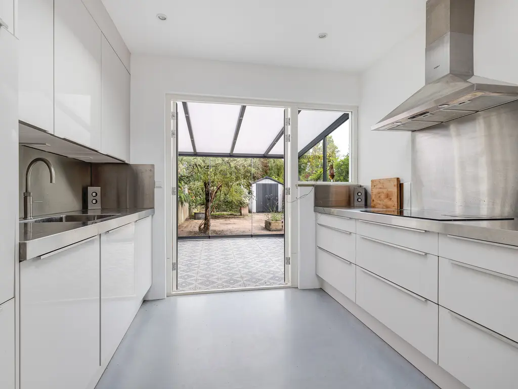 Hoogvlietsekerkweg 64, HOOGVLIET ROTTERDAM