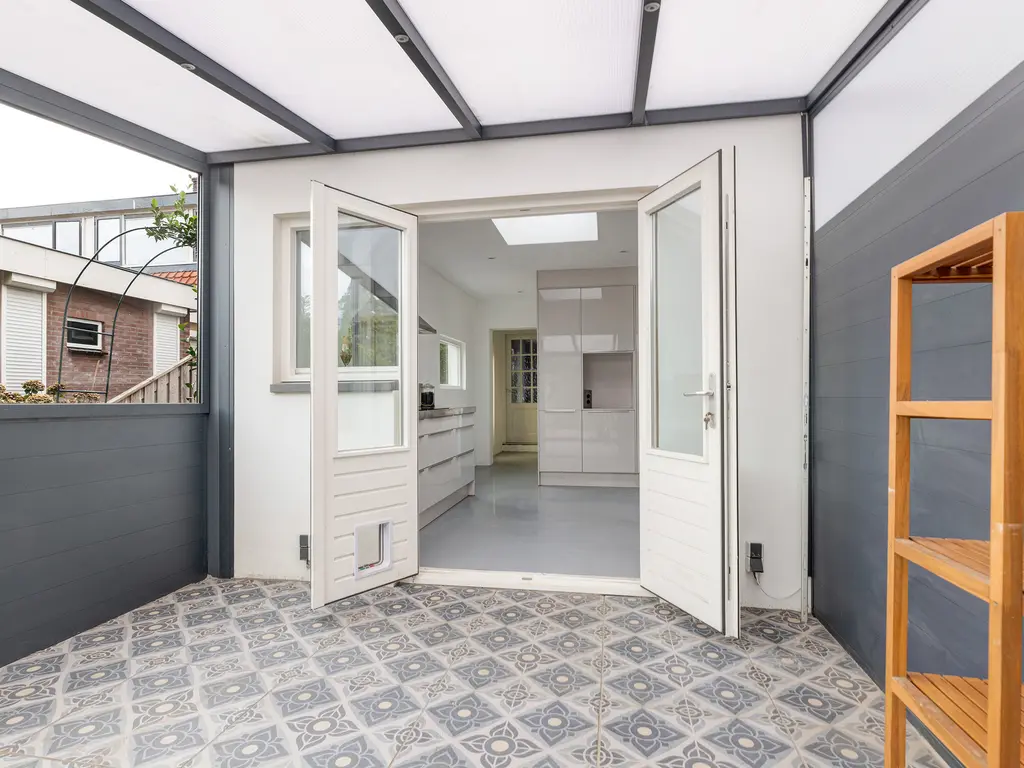 Hoogvlietsekerkweg 64, HOOGVLIET ROTTERDAM