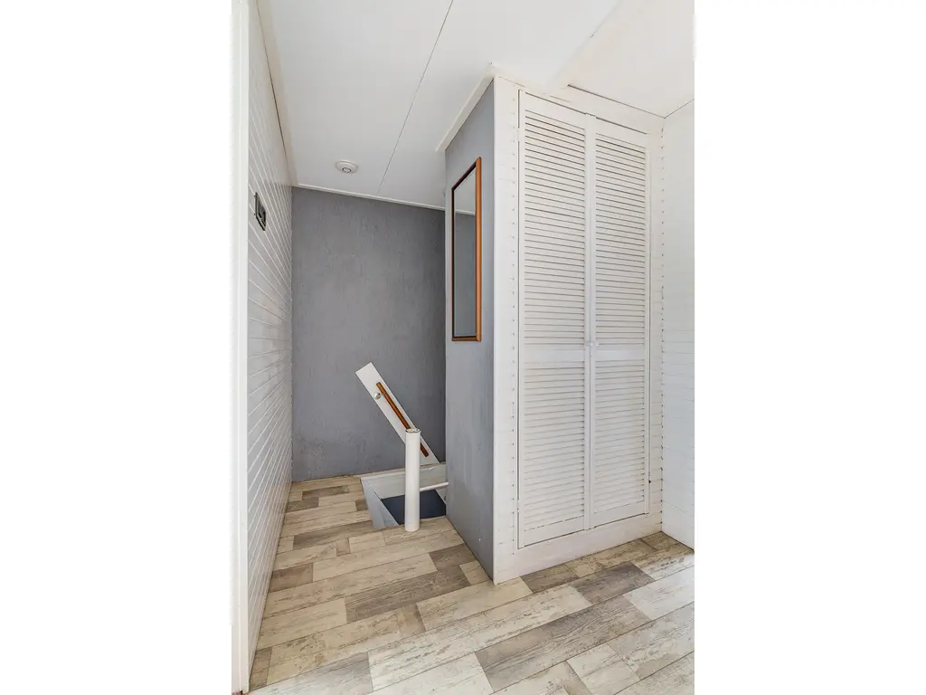 Hoogvlietsekerkweg 64, HOOGVLIET ROTTERDAM