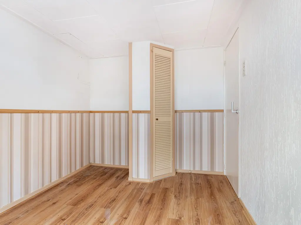 Hoogvlietsekerkweg 64, HOOGVLIET ROTTERDAM