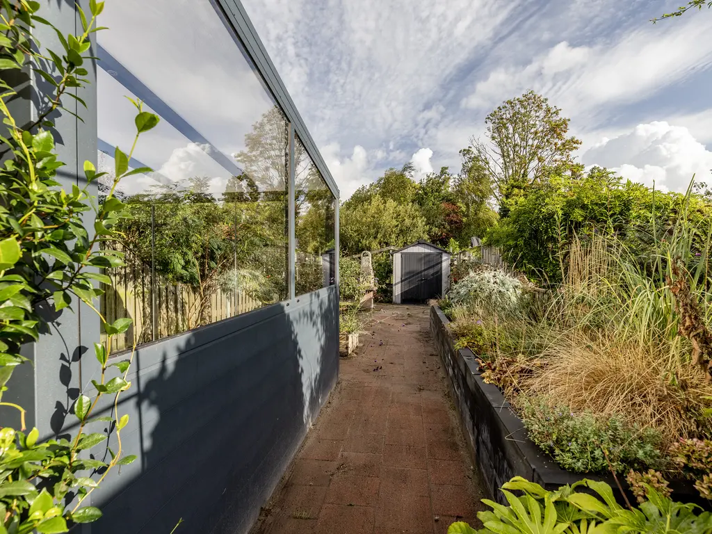 Hoogvlietsekerkweg 64, HOOGVLIET ROTTERDAM