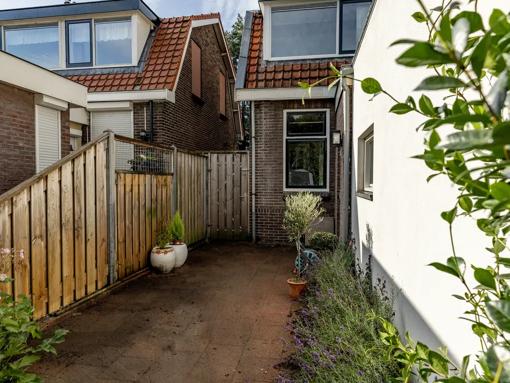 Hoogvlietsekerkweg 64, HOOGVLIET ROTTERDAM