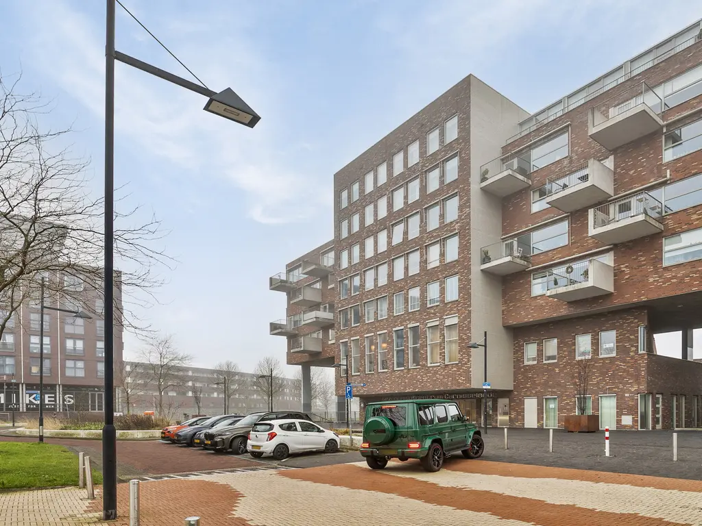 Middeldijkerplein 136, BARENDRECHT