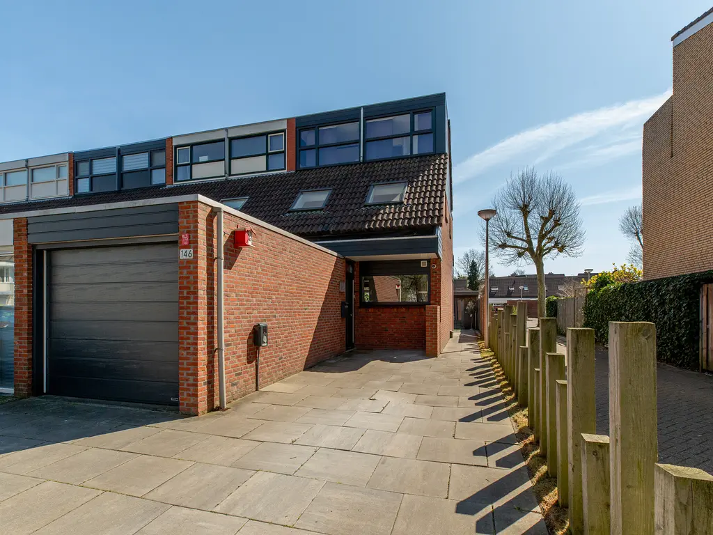 Willem-Alexanderplantsoen 146, BARENDRECHT