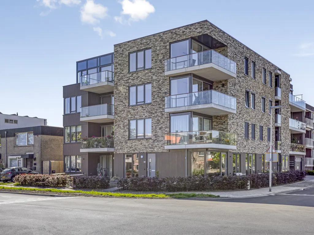 Binnenlandse Baan 106, BARENDRECHT