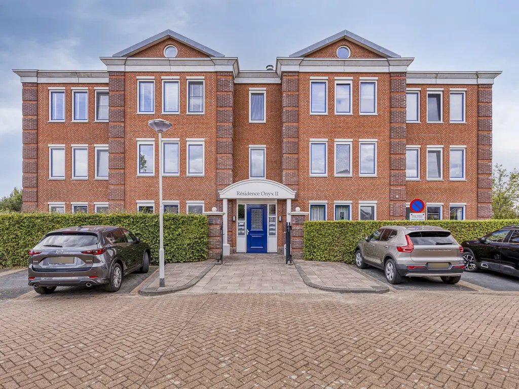 Heliotroop 23, RHOON