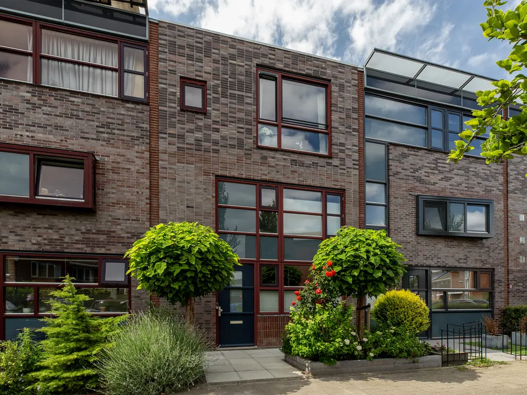 Eikenwede 91, BARENDRECHT