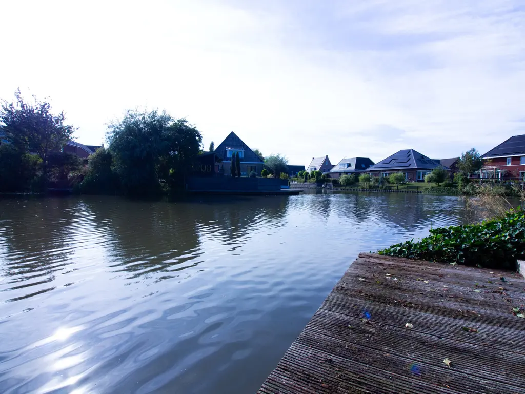 Schoutsland 11, Andijk