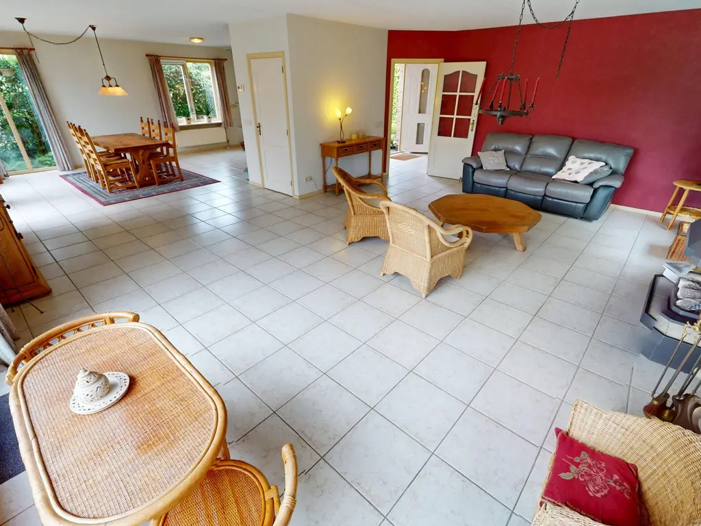 Schoutsland 11, Andijk