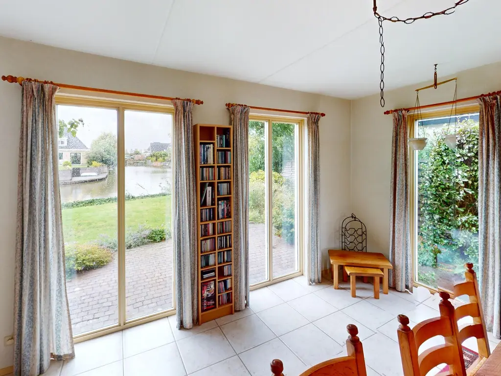 Schoutsland 11, Andijk