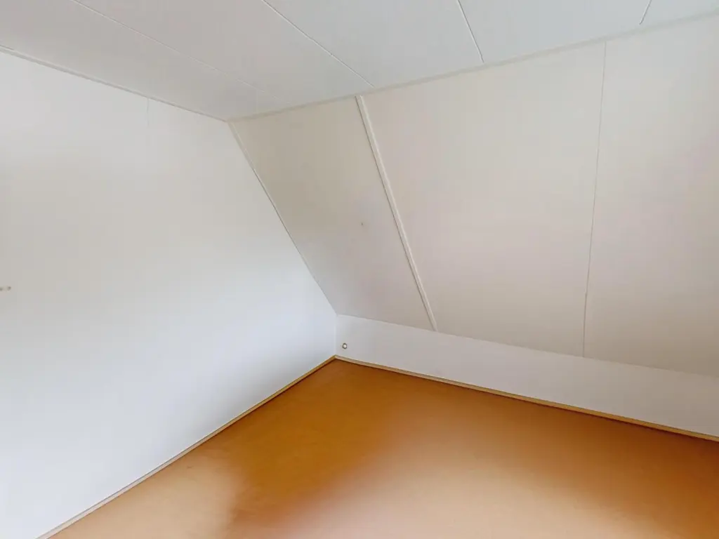 Schoutsland 11, Andijk